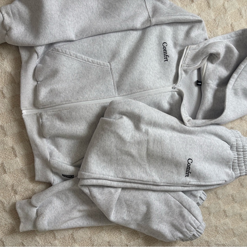 Comfrt Cloud Sweat Set - image 7